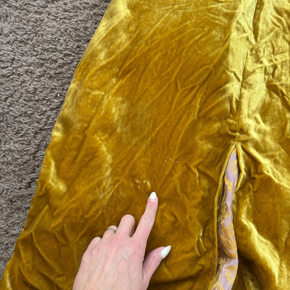 FREE PEOPLE Dahlia Velvet Duster Coat Jacket In Gold w Purple Tassels M - Picture 12 of 13